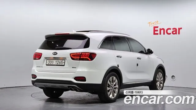 Kia Sorento 2019 — фото 2