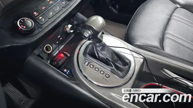 Kia Sportage 2016 — фото 12