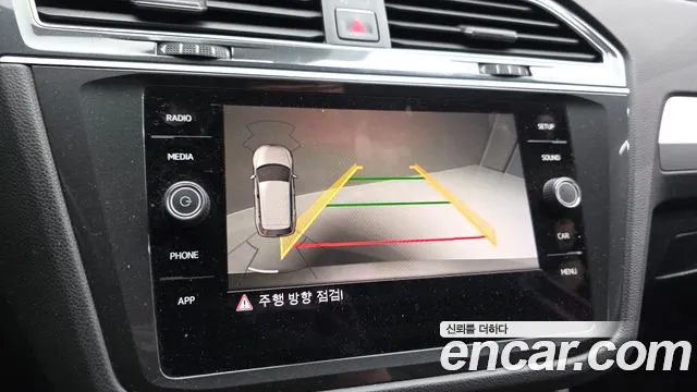 Volkswagen Tiguan 2018 — фото 14