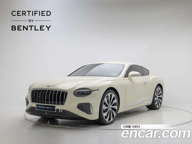 Bentley Continental 2026 — фото 1