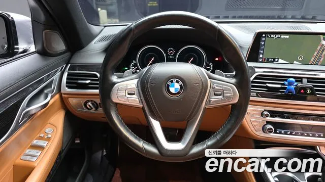 BMW 7-Series 2018 — фото 13