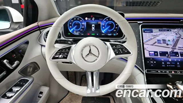 Mercedes-Benz EQE 2023 — фото 19