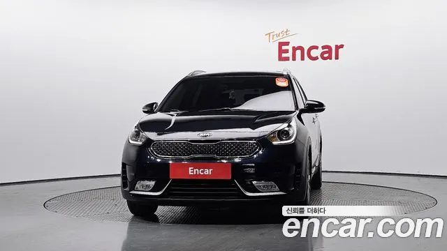 Kia Niro 2018 — фото 3