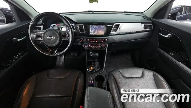 Kia Niro 2018 — фото 7