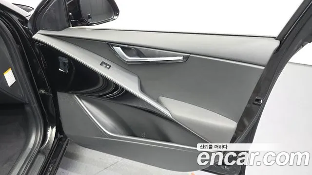 Kia Niro 2024 — фото 14