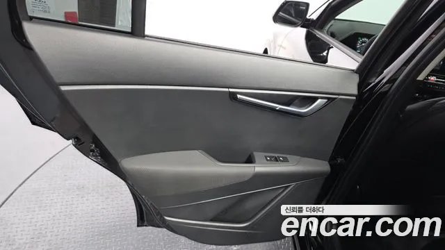 Kia Niro 2024 — фото 15