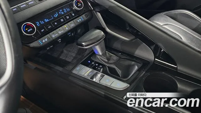 Hyundai AVANTE 2023 — фото 9