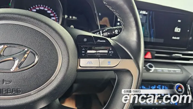 Hyundai AVANTE 2023 — фото 16