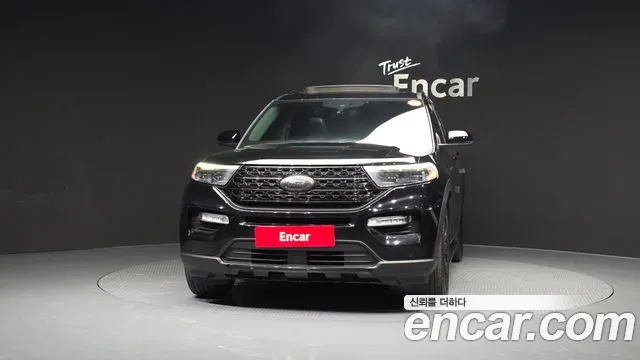 Ford Explorer 2021 — фото 3