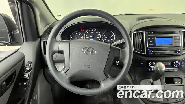 Hyundai Starex 2021 — фото 20