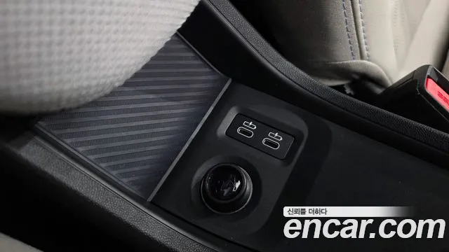 Mini Cooper 2025 — фото 16
