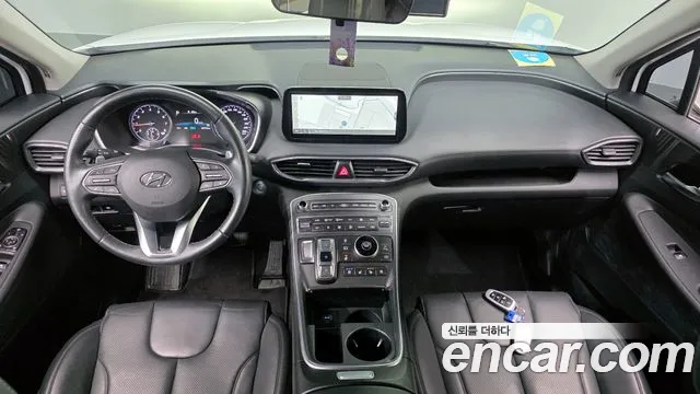 Hyundai Santafe 2023 — фото 10