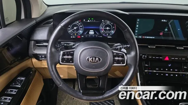 Kia Canival 2021 — фото 19