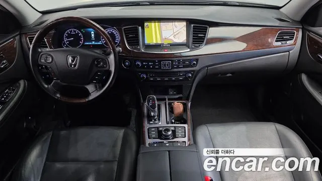 Hyundai Equus 2014 — фото 10