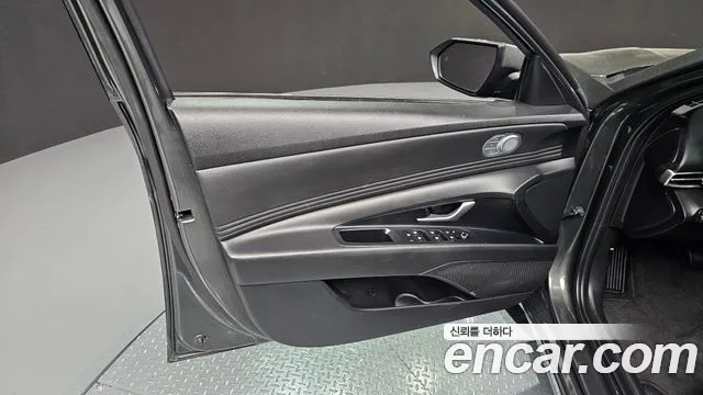 Hyundai AVANTE 2023 — фото 14