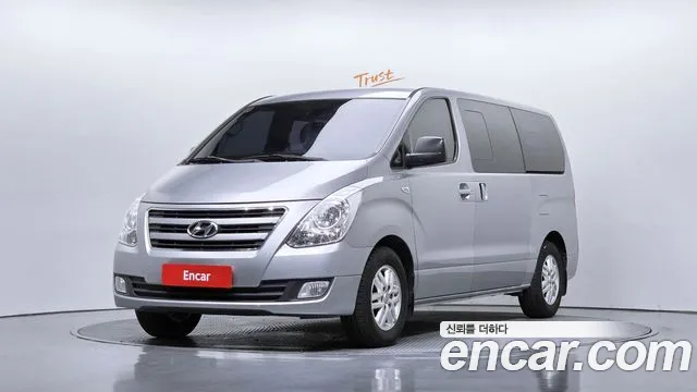 Hyundai Starex 2016 — фото 1