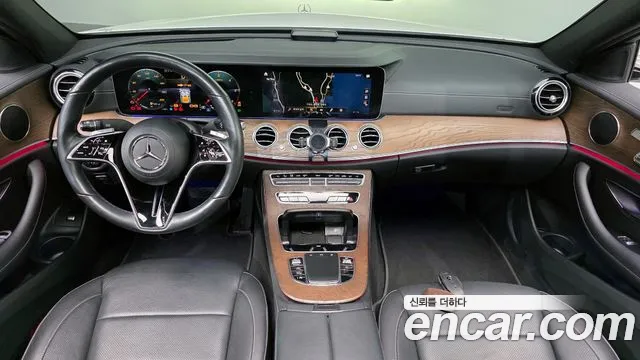 Mercedes-Benz E-Class 2021 — фото 10
