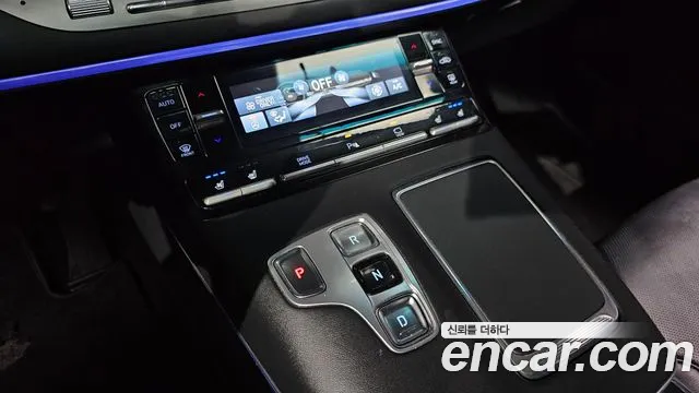 Hyundai Grandeur 2022 — фото 12