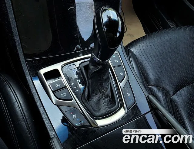 Hyundai Grandeur 2012 — фото 17