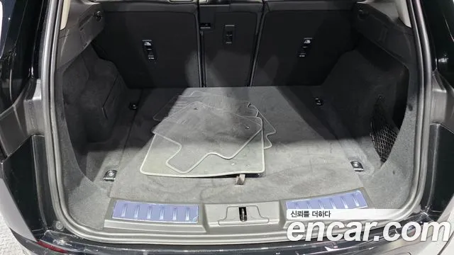 Land Rover Range Rover Evoque 2025 — фото 20