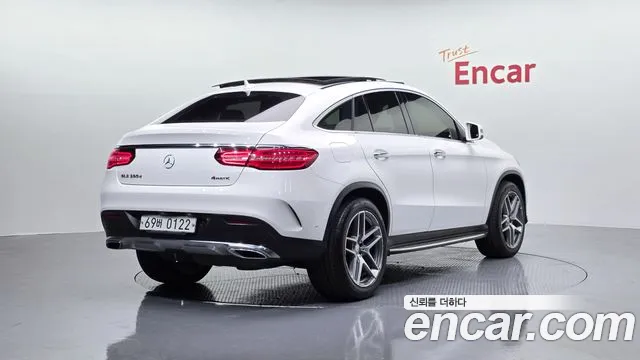 Mercedes-Benz GLE-Class 2017 — фото 2