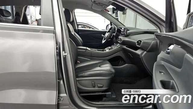 Hyundai Santafe 2021 — фото 17