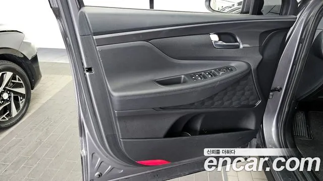 Hyundai Santafe 2021 — фото 14