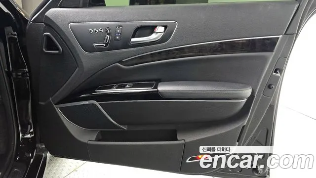 Kia K9 2015 — фото 15