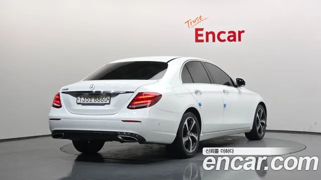 Mercedes-Benz E-Class 2020 — фото 2