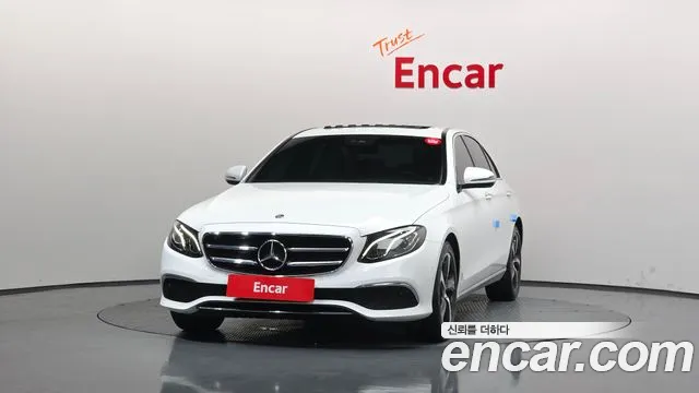 Mercedes-Benz E-Class 2020 — фото 3