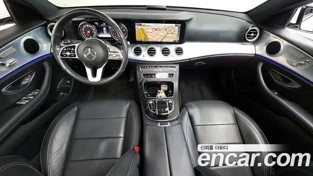 Mercedes-Benz E-Class 2020 — фото 10