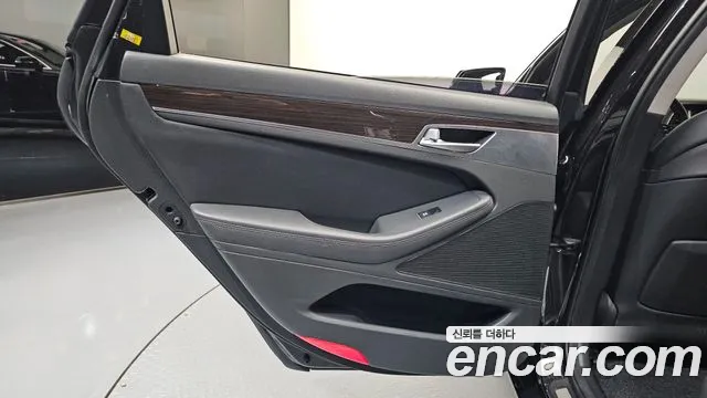 Genesis G80 2018 — фото 15