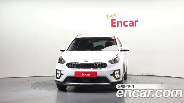 Kia Niro 2021 — фото 3