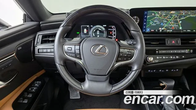 Lexus ES 2025 — фото 13