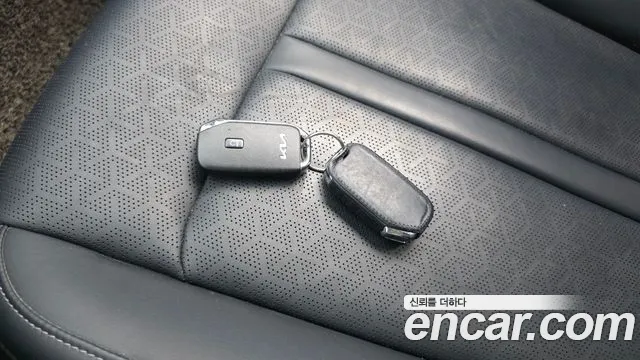 Kia Sorento 2022 — фото 18