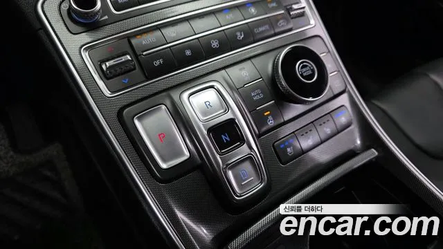 Hyundai Santafe 2021 — фото 12