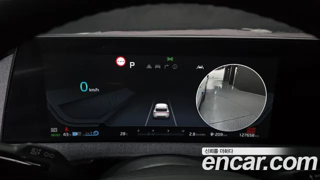 Kia EV6 2022 — фото 11