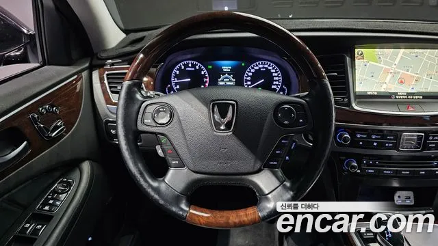 Hyundai Equus 2014 — фото 13