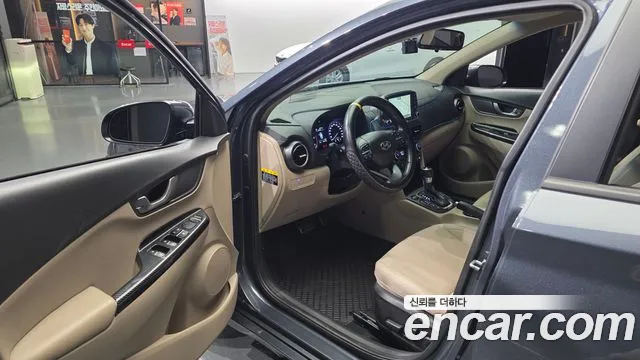 Hyundai Kona 2018 — фото 13