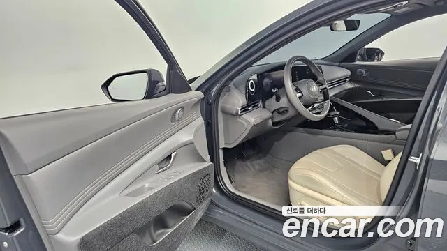 Hyundai AVANTE 2024 — фото 13