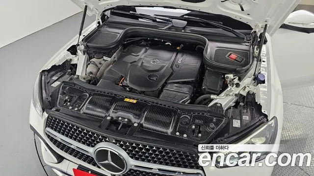 Mercedes-Benz GLE-Class 2023 — фото 6