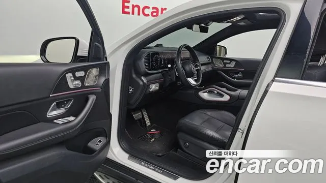 Mercedes-Benz GLE-Class 2023 — фото 10