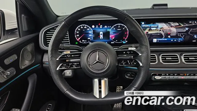 Mercedes-Benz GLE-Class 2023 — фото 13