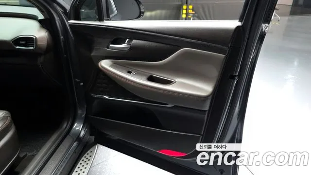Hyundai Santafe 2019 — фото 14
