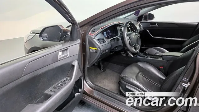 Hyundai Sonata 2015 — фото 10