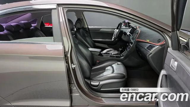 Hyundai Sonata 2015 — фото 11