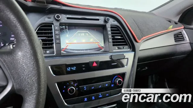 Hyundai Sonata 2015 — фото 15