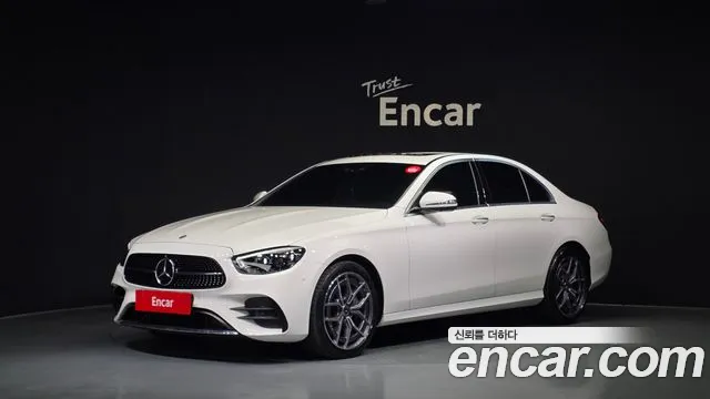 Mercedes-Benz E-Class 2022 — фото 1