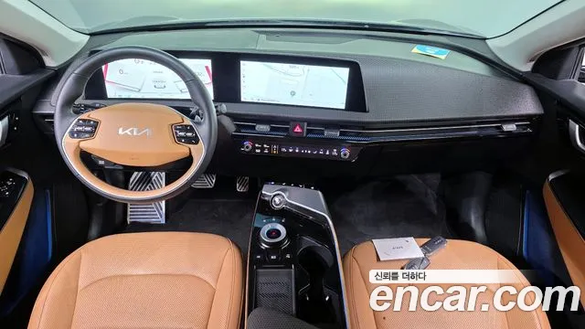 Kia EV6 2023 — фото 10