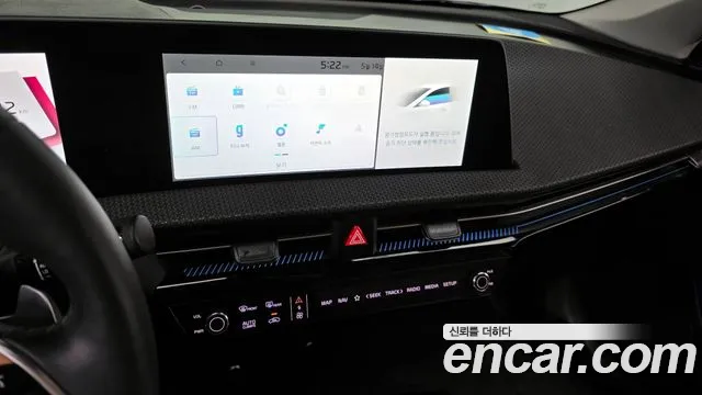 Kia EV6 2023 — фото 20